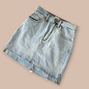 aritzia wilfred free denim skirt size 2